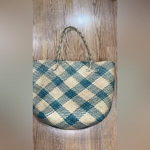 UO Urban Outfitters green plaid straw tote bag